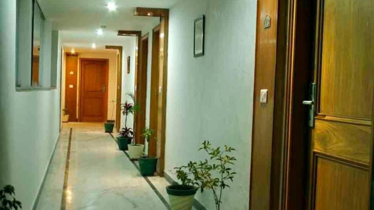 Hotel Padmini Palace Rāni Pokhri Buitenkant foto